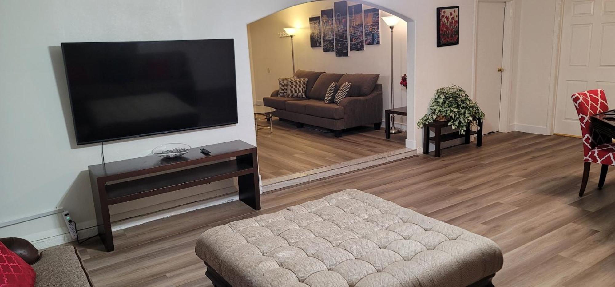 Vacation Home 3.5 Mi To Strip/Dt/Outlt Up To 8 Gst ลาสเวกัส ภายนอก รูปภาพ
