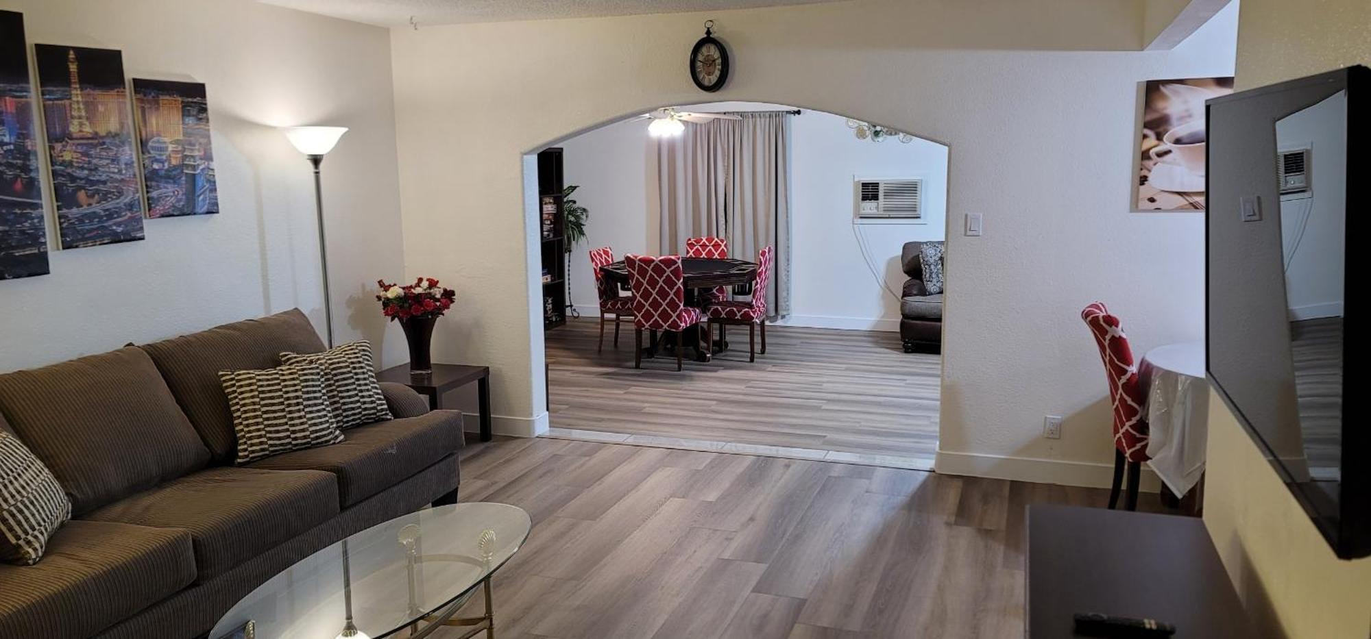 Vacation Home 3.5 Mi To Strip/Dt/Outlt Up To 8 Gst ลาสเวกัส ภายนอก รูปภาพ